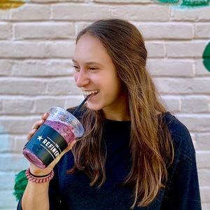 Meet your Posher, Hannah